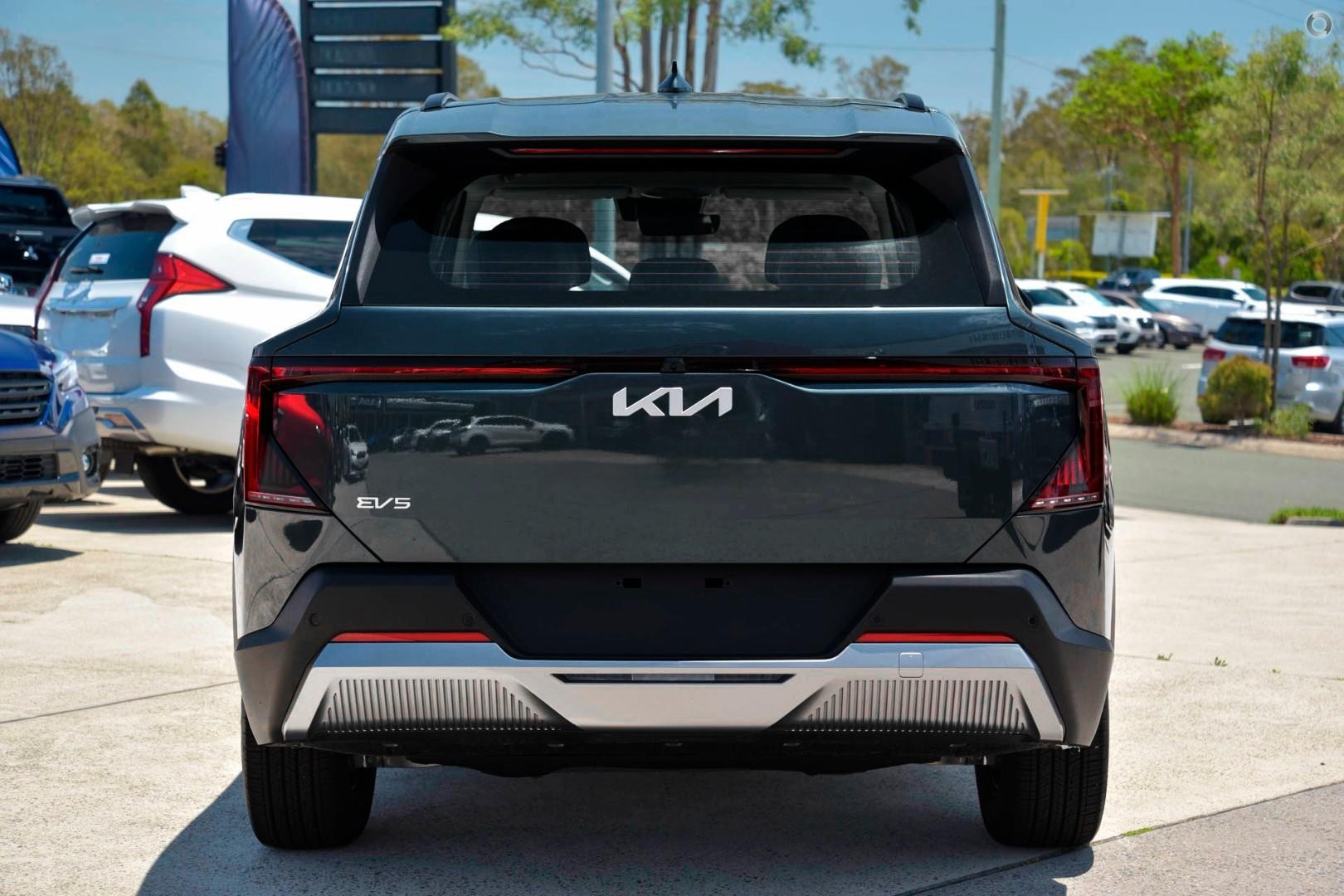 Kia Ev5 image 3