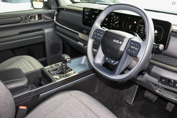 https://dvg-vehicle-assets.s3.amazonaws.com/1104251/aax6att37xb66lwoqjd88jsta.jpg