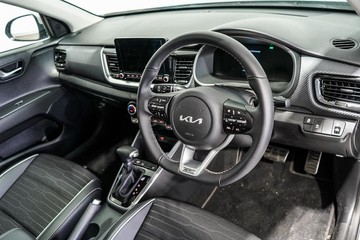 https://dvg-vehicle-assets.s3.amazonaws.com/1104253/ack68552jo0l7rsrucvgegnid.jpg