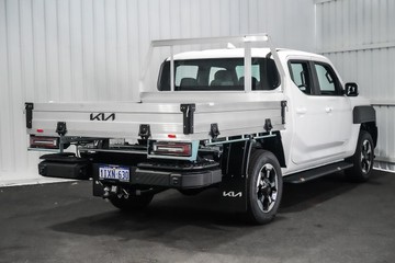 https://dvg-vehicle-assets.s3.amazonaws.com/1104255/adjb2qhlk58383kq3gaw3d2or.jpg