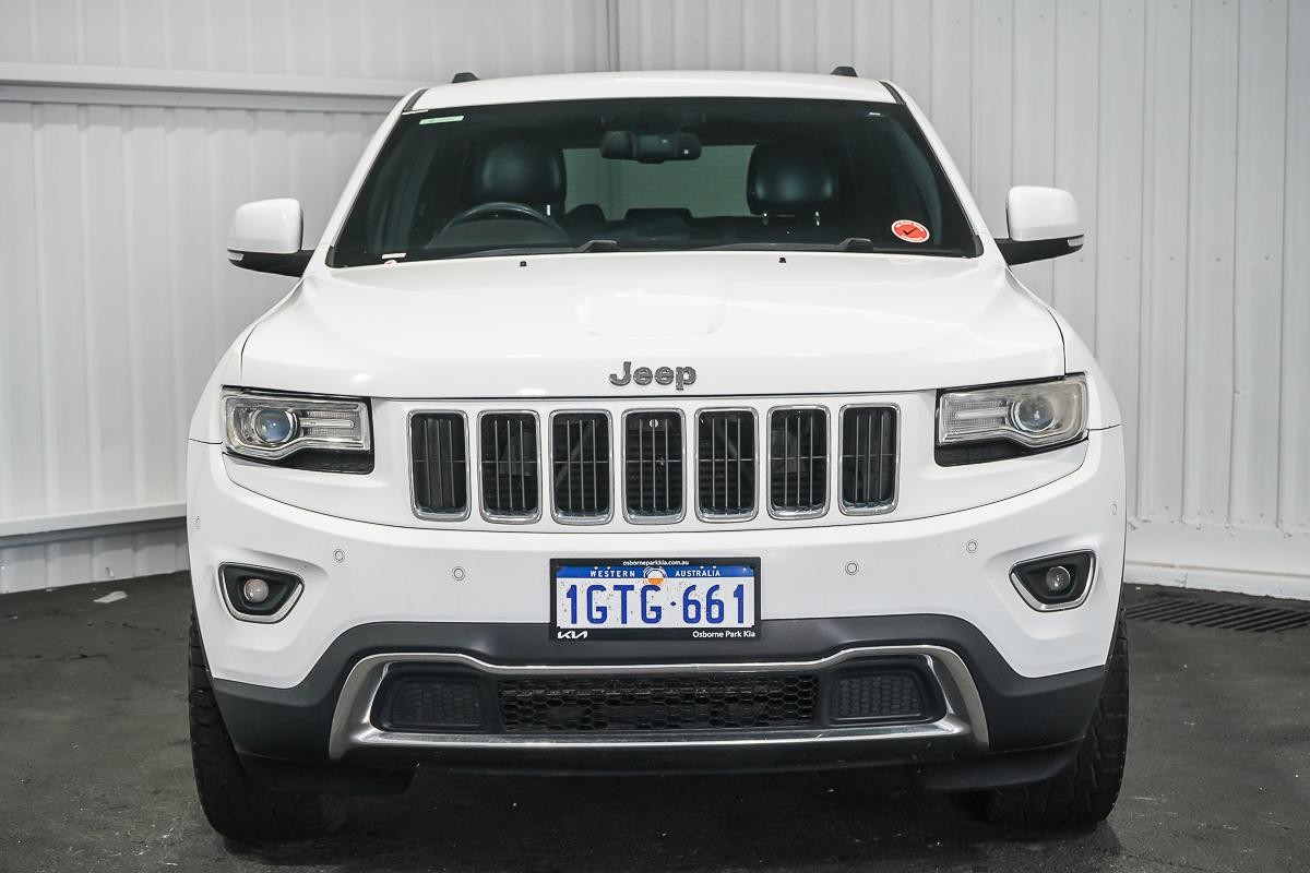 Jeep Grand Cherokee image 3