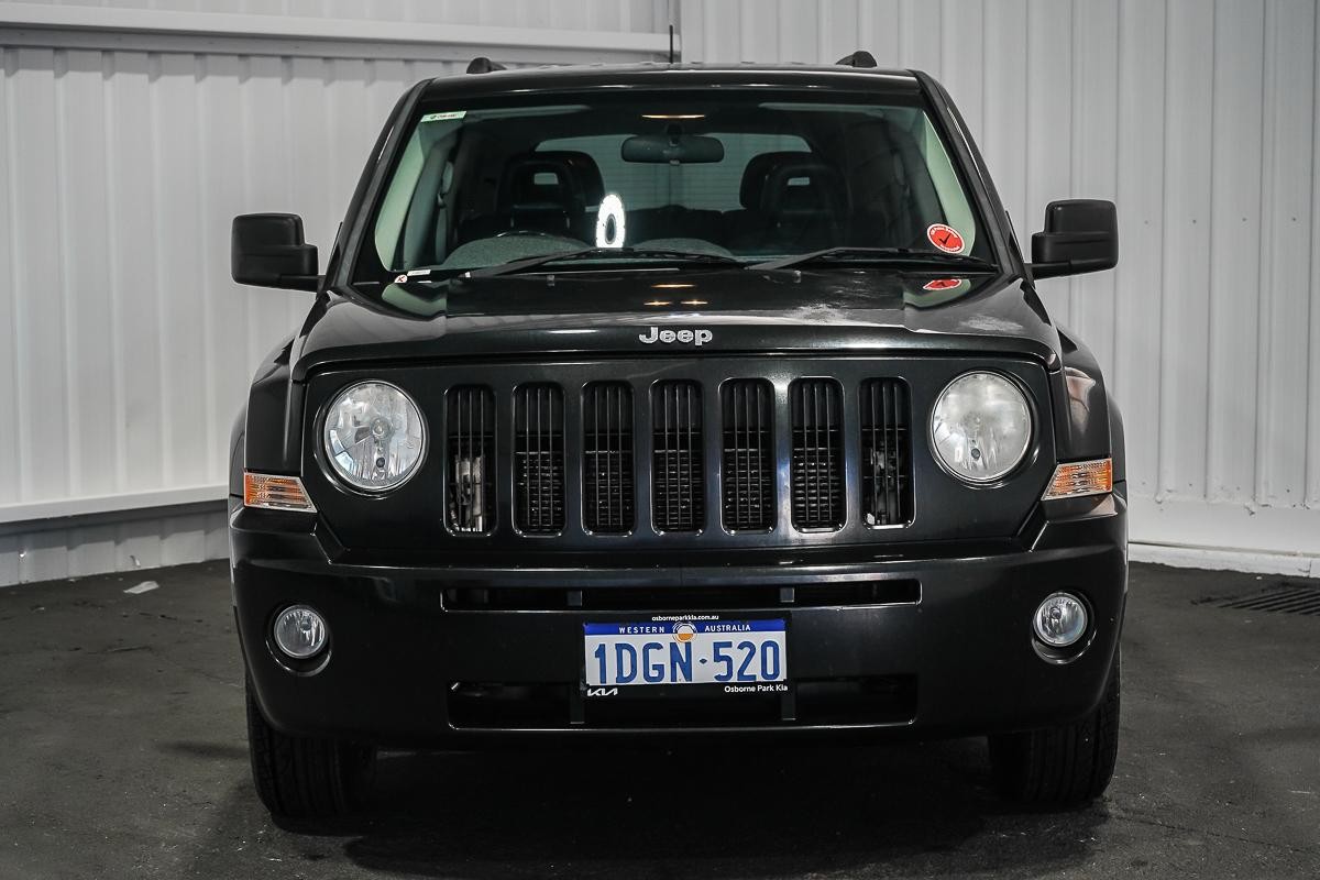 Jeep Patriot image 3