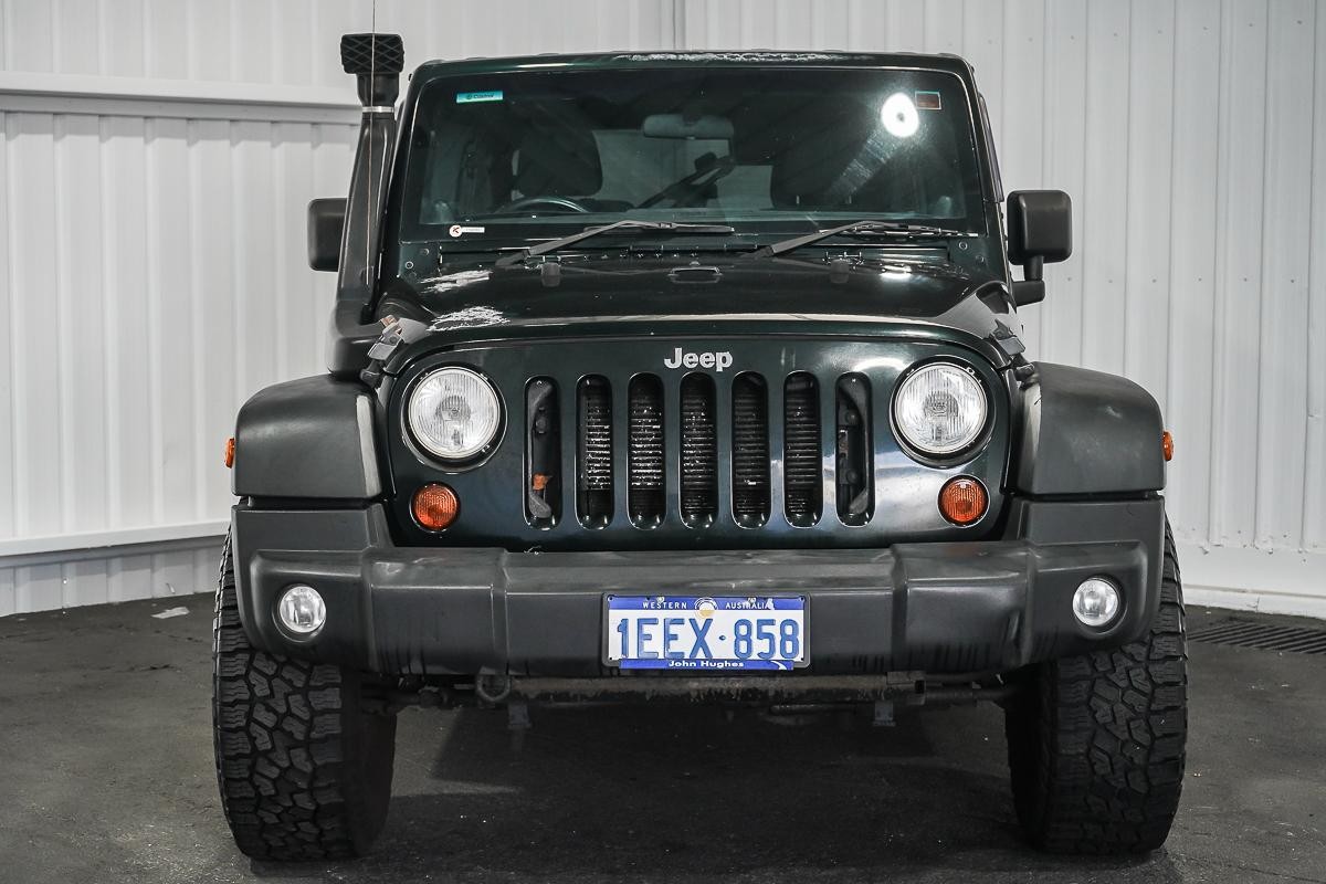 Jeep Wrangler image 3