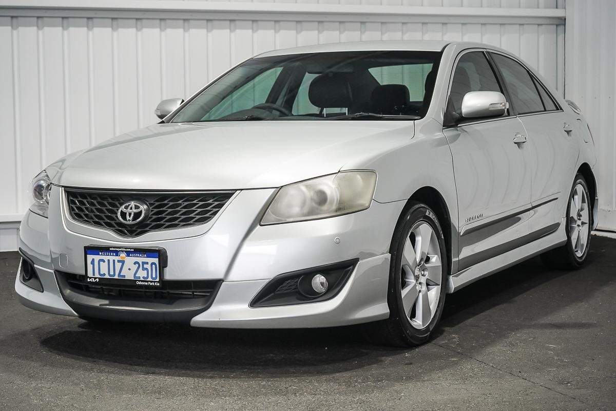 Toyota Aurion image 4