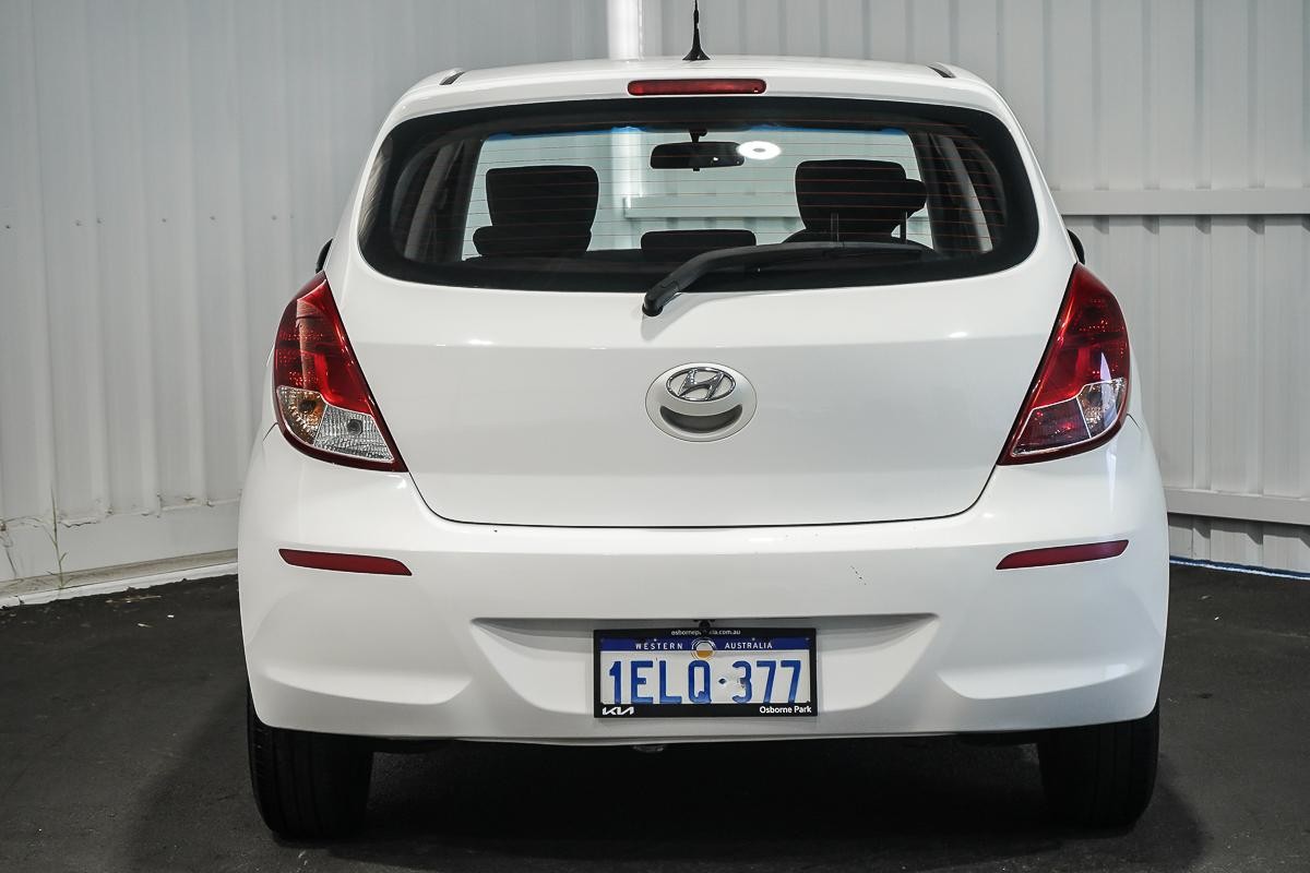 Hyundai I20 image 2