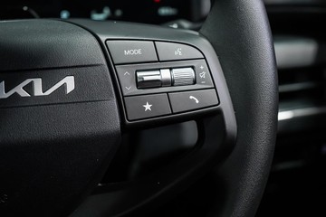 https://dvg-vehicle-assets.s3.amazonaws.com/1104302/5igxrx8hfpa6taawig79d4ps0.jpg