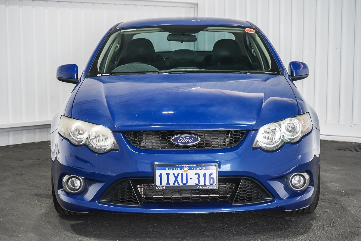 Ford Falcon image 3