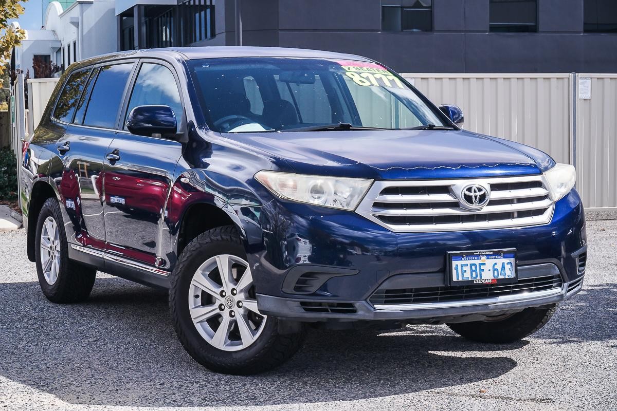 Toyota Kluger image 1