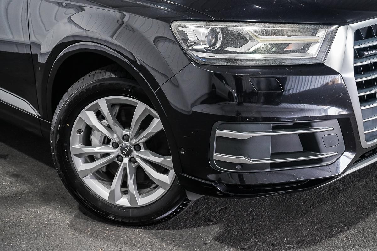 Audi Q7 image 2