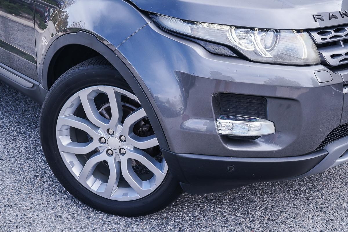 Land Rover Range Rover Evoque image 2