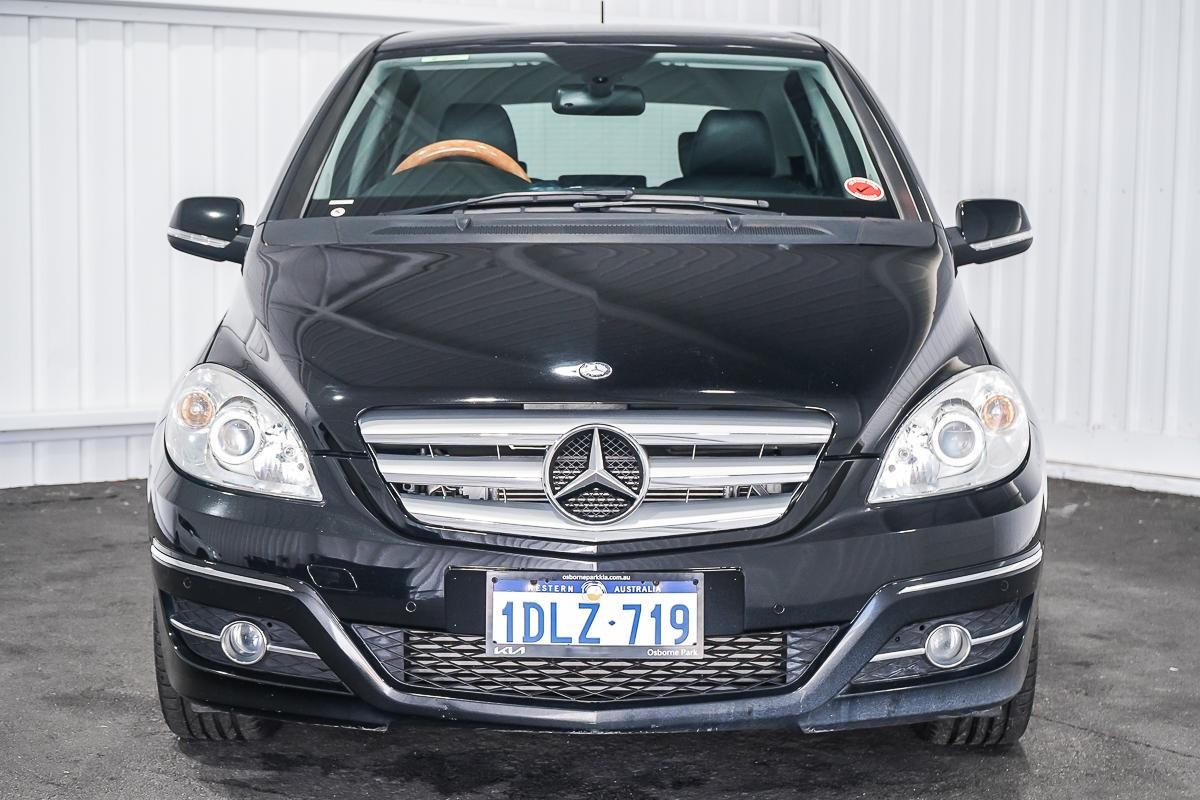 Mercedes Benz B-class image 3