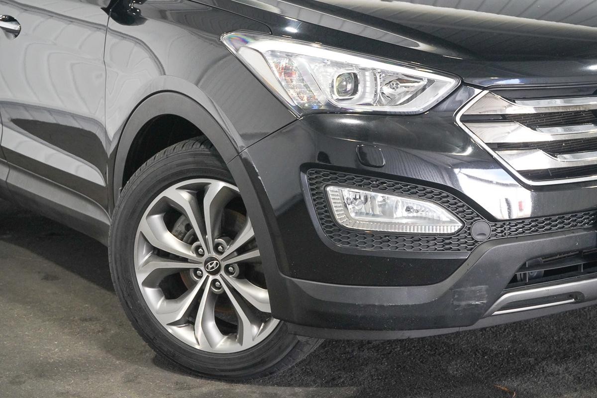 Hyundai Santa Fe image 2
