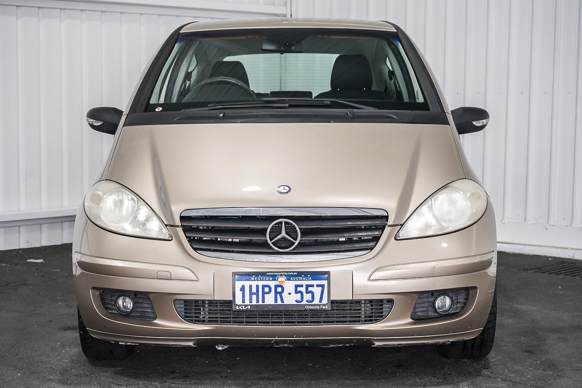 Mercedes Benz A-class image 3