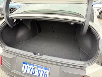 https://dvg-vehicle-assets.s3.amazonaws.com/1104382/6vec3u9nfc9753et2ytaqypm0.jpg