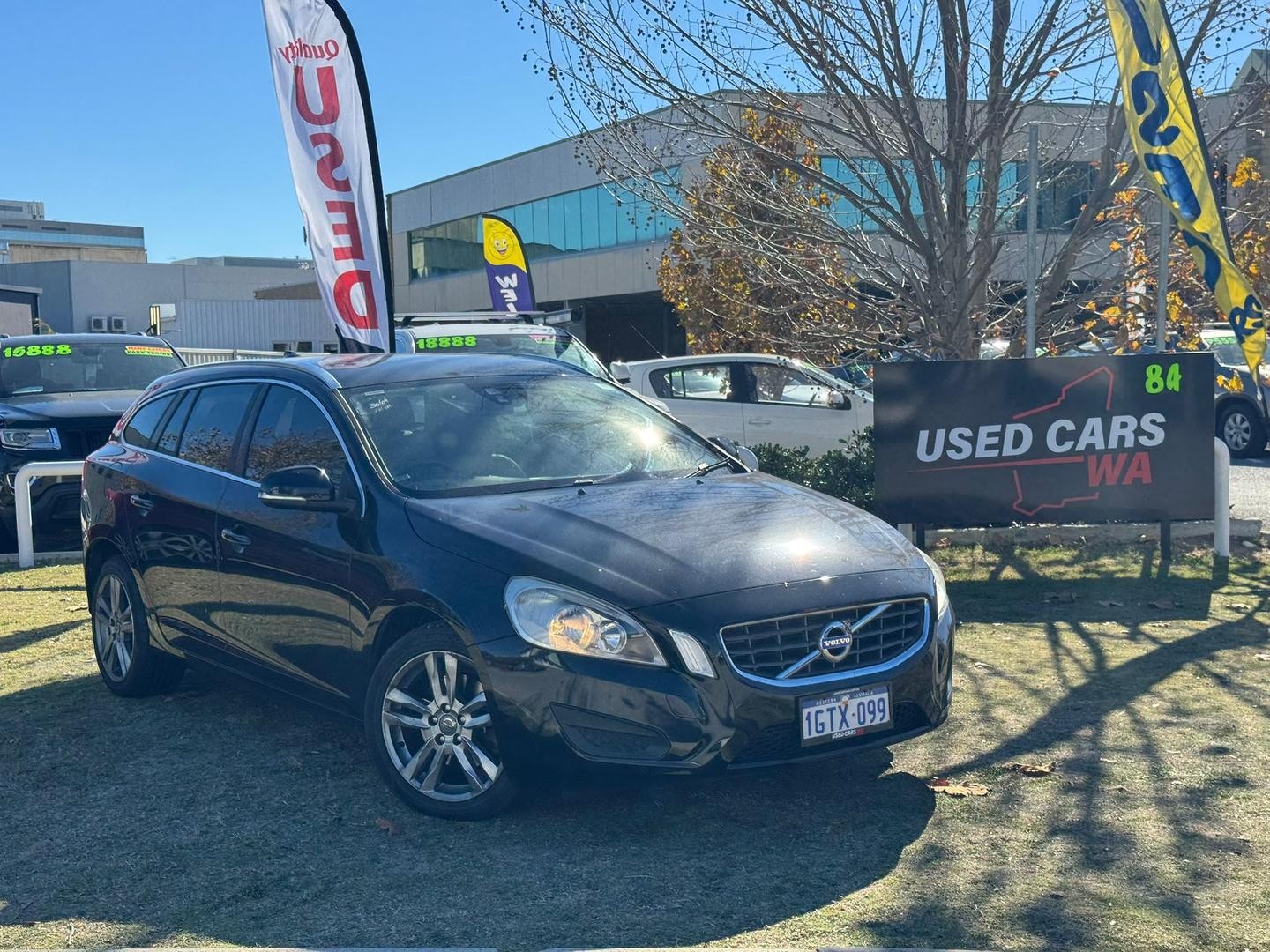 Volvo V60 image 1
