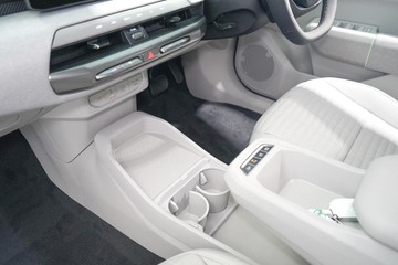 https://dvg-vehicle-assets.s3.amazonaws.com/1104399/412i4suzqi0ovzevme1mv3sbk.jpg