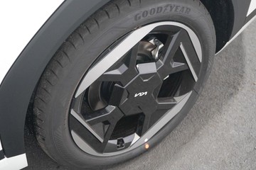 https://dvg-vehicle-assets.s3.amazonaws.com/1104399/en5pnc9c4027p369uosxii377.jpg