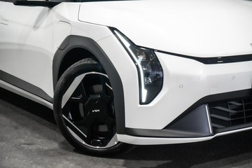 https://dvg-vehicle-assets.s3.amazonaws.com/1104399/no914f2b7atybfpih9mx6kum.jpg