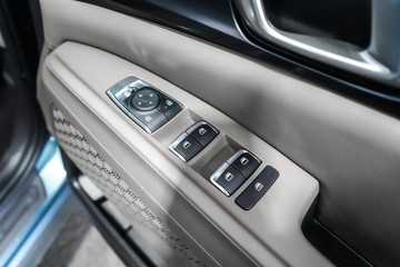 https://dvg-vehicle-assets.s3.amazonaws.com/1104445/1breiwdk5p12r20l29g605pql.jpg