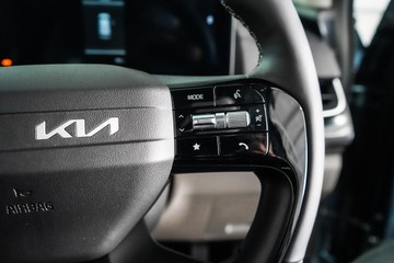https://dvg-vehicle-assets.s3.amazonaws.com/1104445/1j42h6wjlvhlimhidjy0znmk0.jpg