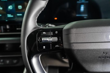 https://dvg-vehicle-assets.s3.amazonaws.com/1104445/h83w6yf7ov2es0vwmautgqmg.jpg