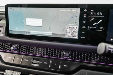 https://dvg-vehicle-assets.s3.amazonaws.com/1104446/di3cltop6wz64eqt9fv7faa2j.jpg