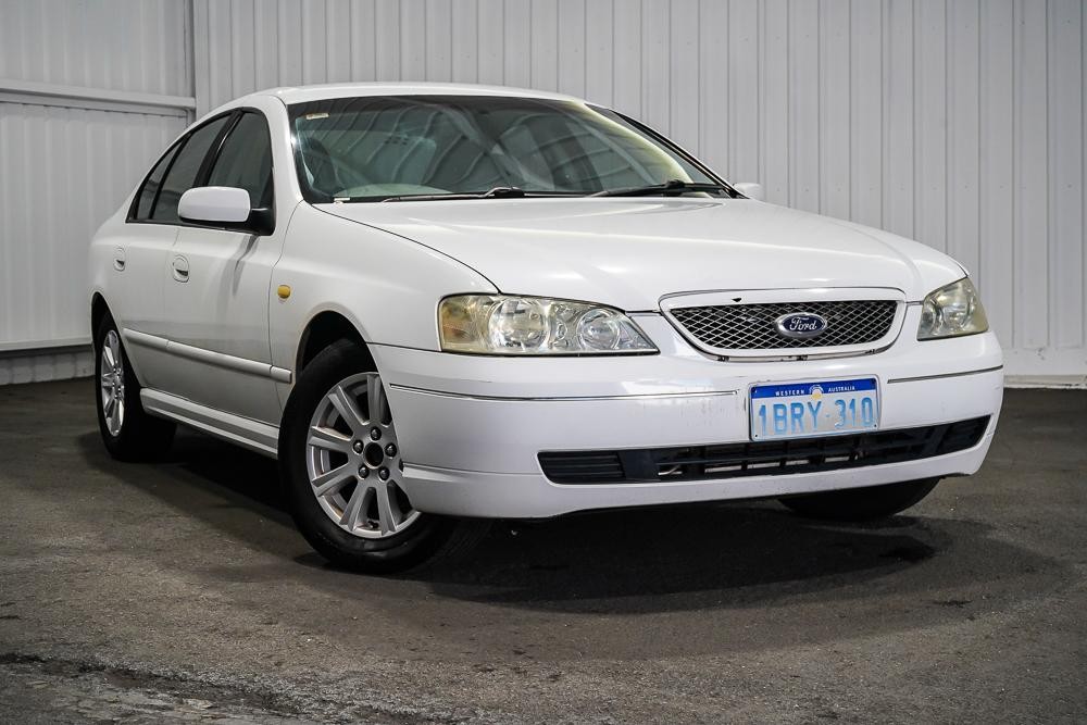 Ford Falcon image 1