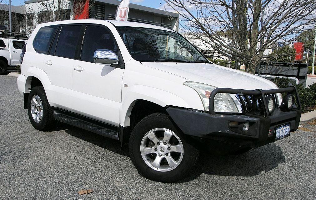 Toyota Landcruiser Prado image 1