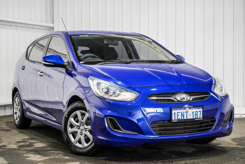 Hyundai Accent image 1
