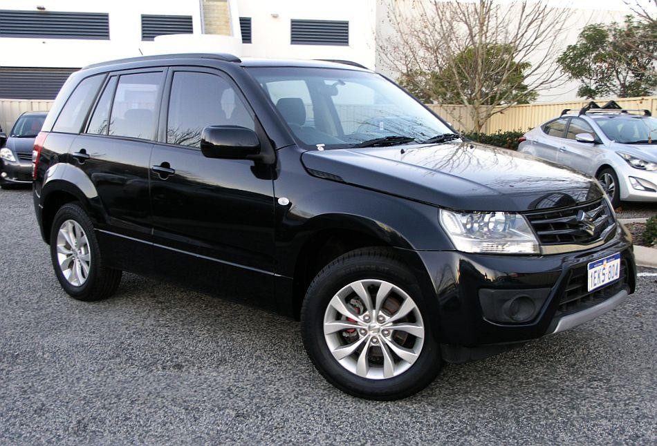 Suzuki Grand Vitara image 1