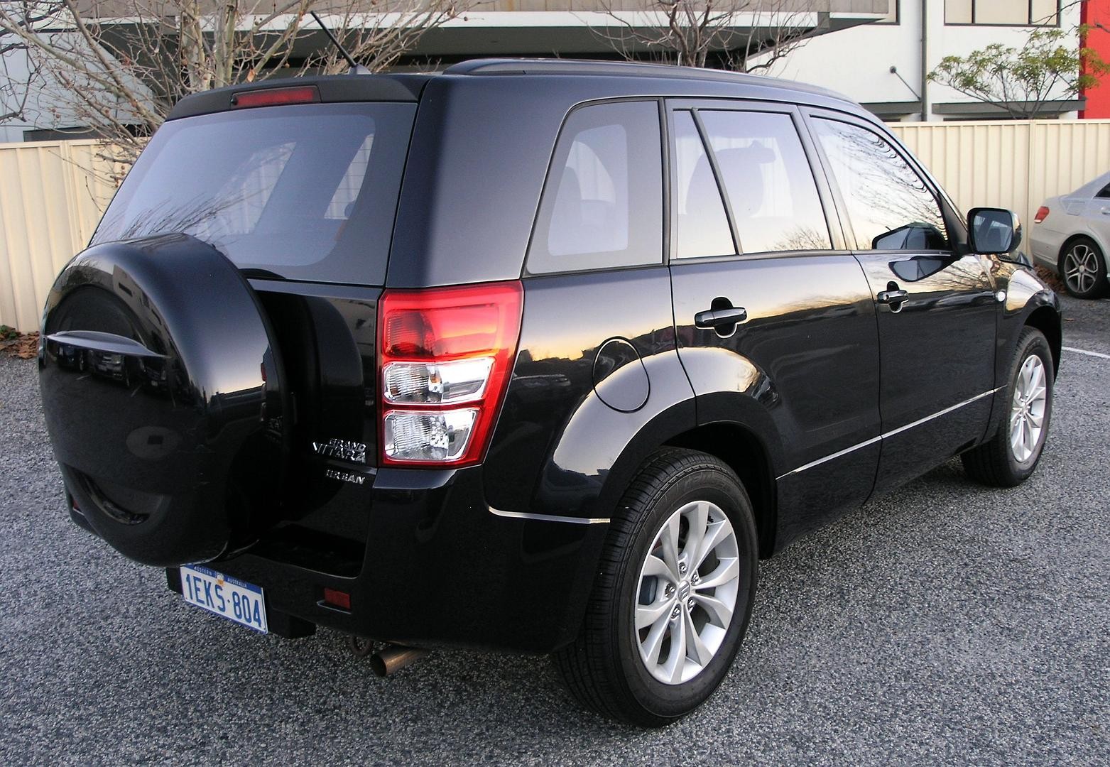 Suzuki Grand Vitara image 4