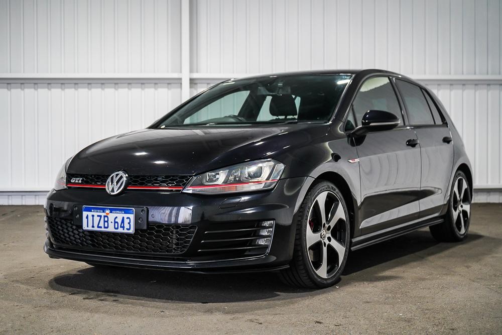 Volkswagen Golf image 4