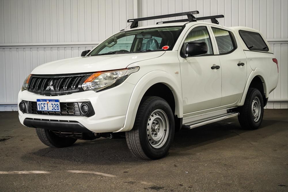 Mitsubishi Triton image 4