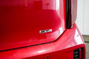 https://dvg-vehicle-assets.s3.amazonaws.com/1104518/5enxe4vpnphaf9y93y5cwgigu.jpg