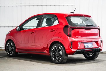 https://dvg-vehicle-assets.s3.amazonaws.com/1104518/atnrq3vb6oy2a7exck90ccqle.jpg