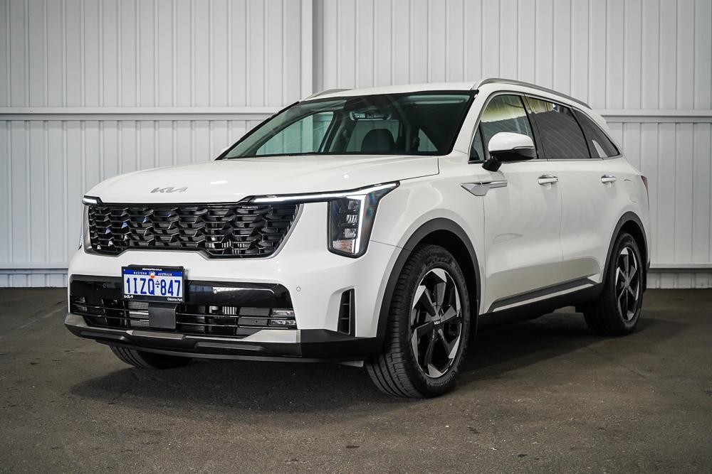 Kia Sorento image 4