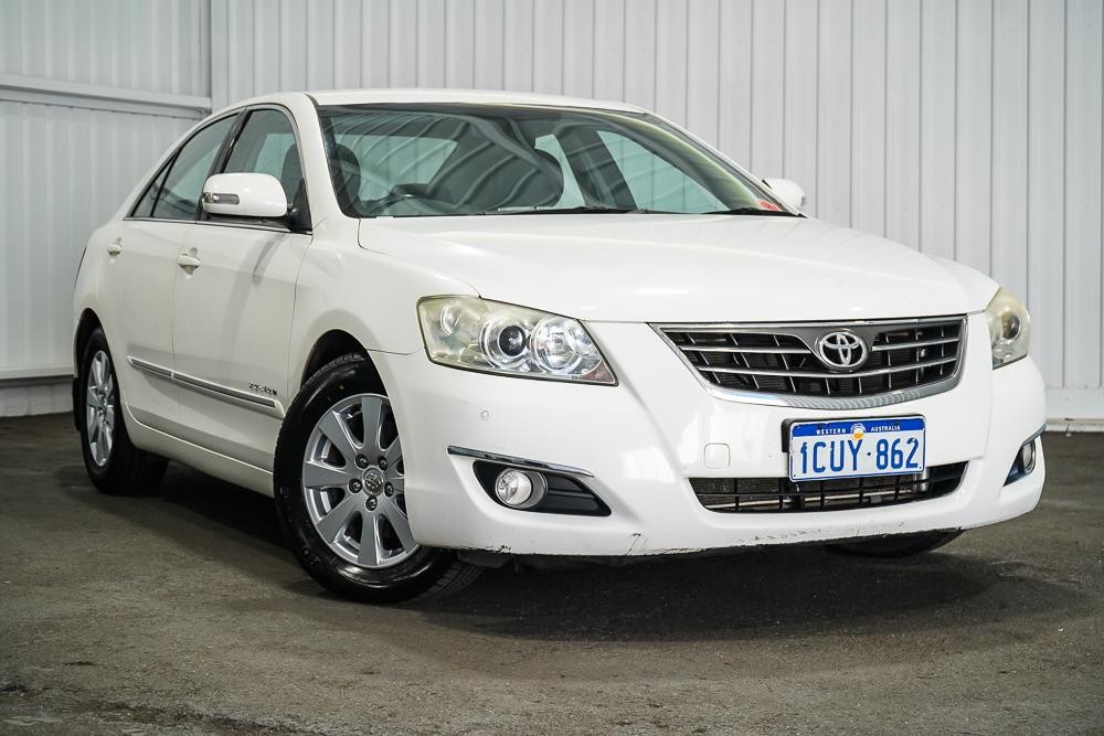 Toyota Aurion image 1