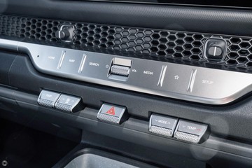 https://dvg-vehicle-assets.s3.amazonaws.com/1104549/b0afkon13v08xpw3arwze3rp1.jpg