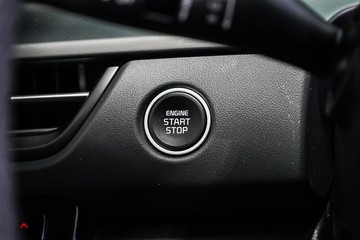 https://dvg-vehicle-assets.s3.amazonaws.com/1104553/c1zcg9g3tvxlkywepo2ze5e10.jpg