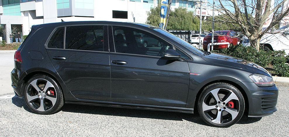 Volkswagen Golf image 4