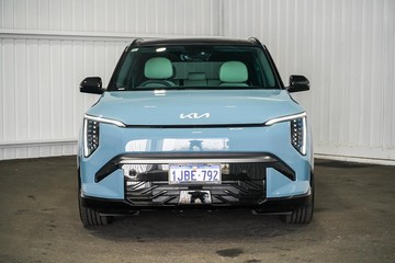 https://dvg-vehicle-assets.s3.amazonaws.com/1104571/ezjj76h8tlo5xx8z7jhfgb1jv.jpg