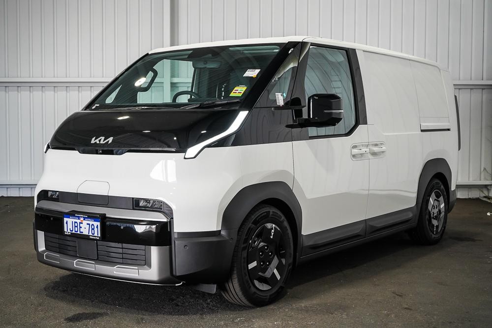 Kia Pv5 image 4