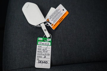 https://dvg-vehicle-assets.s3.amazonaws.com/1104574/8uajpow4d18rgejy8ocyxyckl.jpg