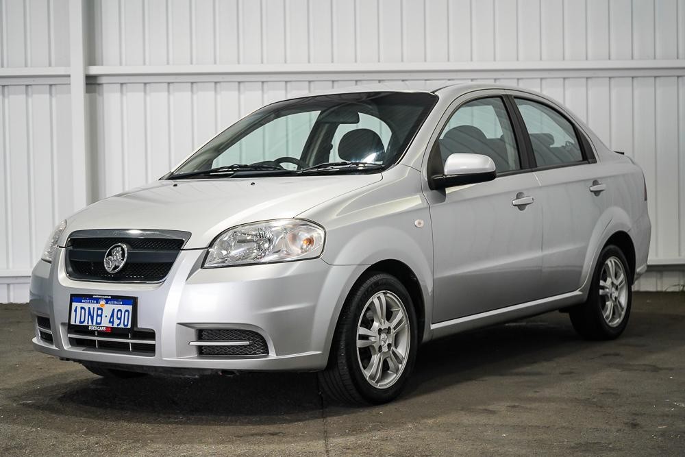 Holden Barina image 4