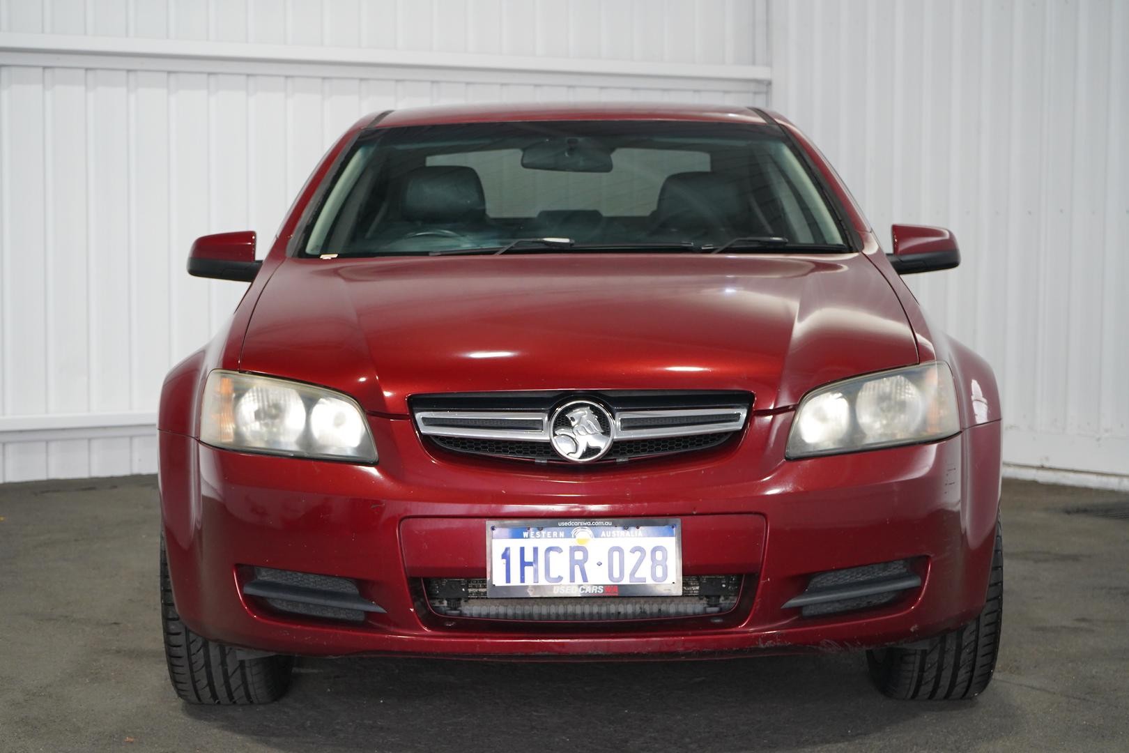 Holden Commodore image 3
