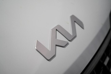 https://dvg-vehicle-assets.s3.amazonaws.com/1104596/32a6ied8w7q4xi5hqkl2fgo8s.jpg