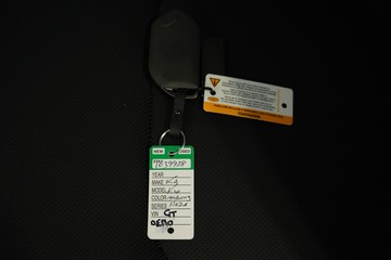 https://dvg-vehicle-assets.s3.amazonaws.com/1104611/8qsxlvurzrz3rhcgb02f36tez.jpg