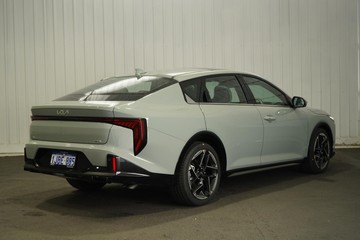 https://dvg-vehicle-assets.s3.amazonaws.com/1104611/btdhczl42o4jgphli0g6crh8k.jpg