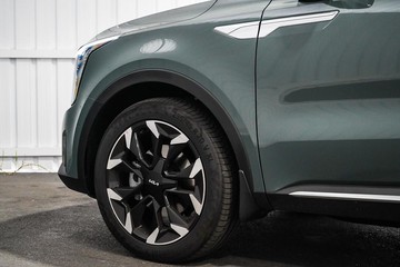 https://dvg-vehicle-assets.s3.amazonaws.com/1104612/2cgm06j3gksifzxumals90hgy.jpg