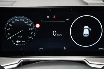 https://dvg-vehicle-assets.s3.amazonaws.com/1104612/ofjhno99xxbn352jm7cuiy1i.jpg